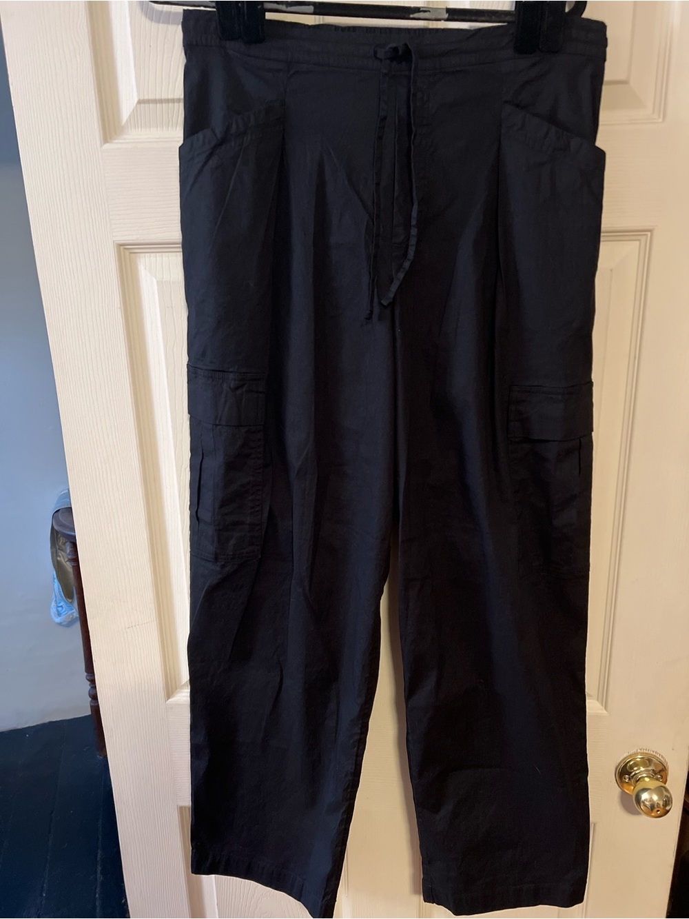 #298 NWOT Athleta Black Linen Blend Cargo Utility Pants Relaxed Wide Leg Medium